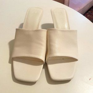 H&M slide sandal white - kitten heel